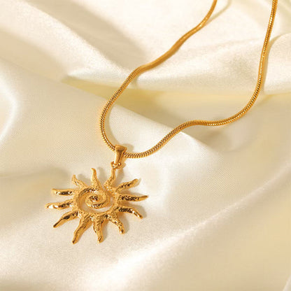 Elegant Stylish Openwork Sun Necklace