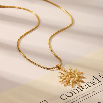 Elegant Stylish Openwork Sun Necklace