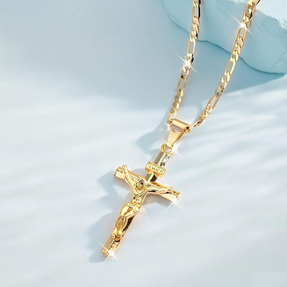 📢📢40% OFF !! ⏰ Gold Crucifix Necklace – Detailed INRI Motif, Adjustable Figaro Chain & Sparkling Finish ✝️