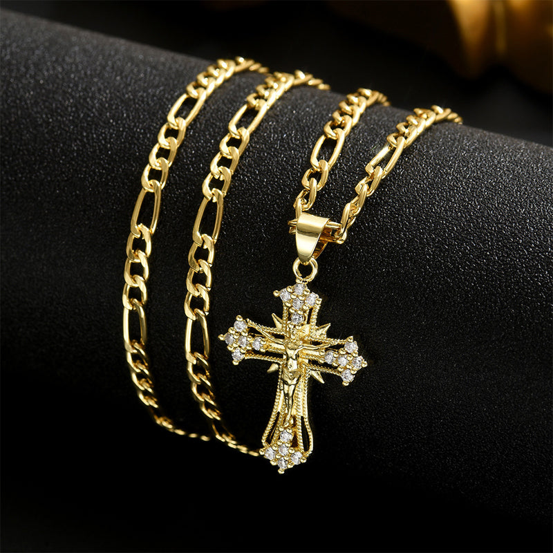 📢📢40% OFF !! ⏰ Gold Crucifix Necklace – Detailed INRI Motif, Adjustable Figaro Chain & Sparkling Finish ✝️